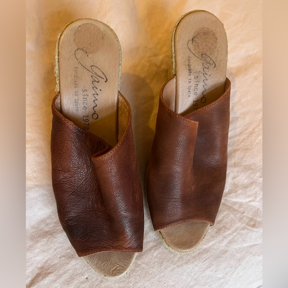 Wedge leather shoes brown